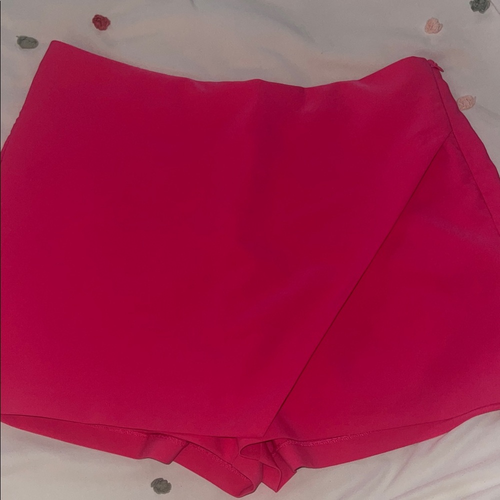 Love Tree Hot Pink Skorts